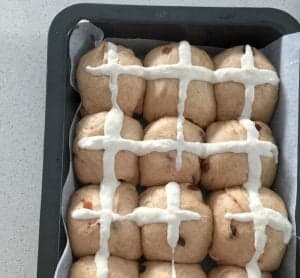 Hot Cross buns with white piped icing