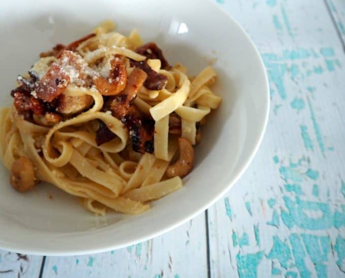 Fettuccine Carbonara with Chicken and Cashews