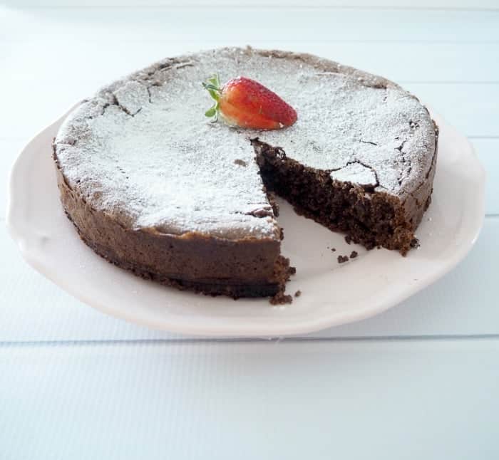 Flourless Chocolate and Cashew Cake