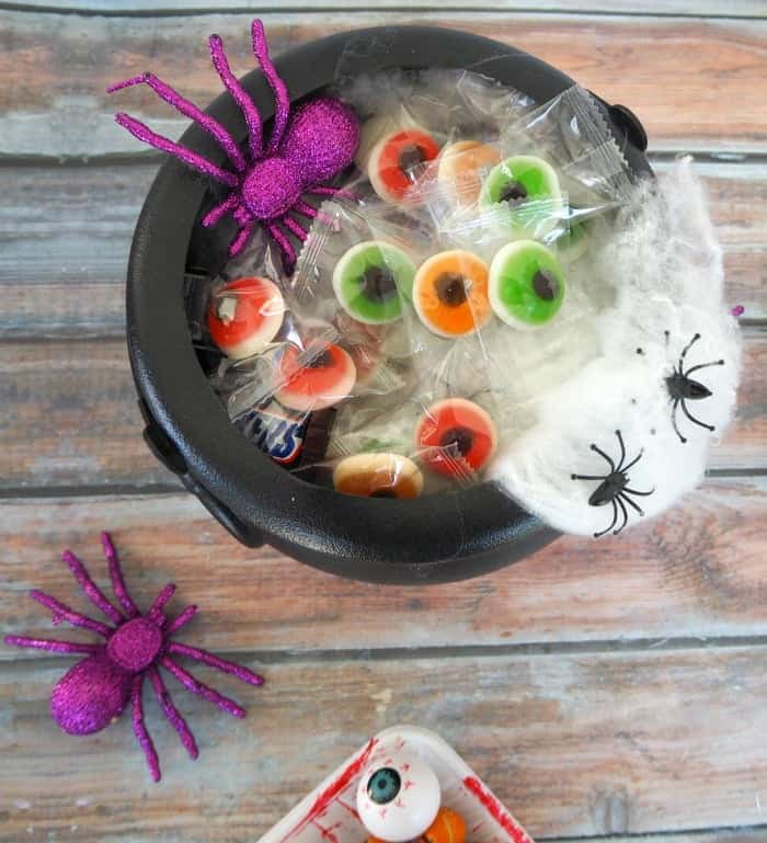 Halloween Piñata Cake