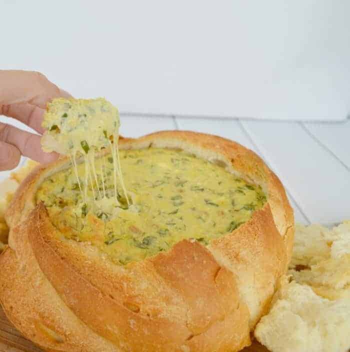Dipping into spinach cob loaf