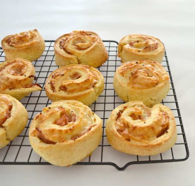 Easy Ham and Cheese Scrolls