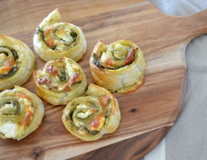 Spinach Pesto and Feta Pinwheels