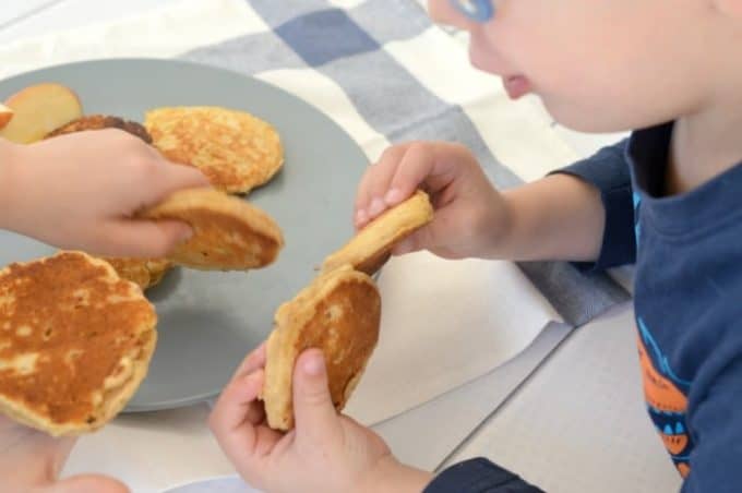 Wholemeal Apple and Cinnamon Pikelets