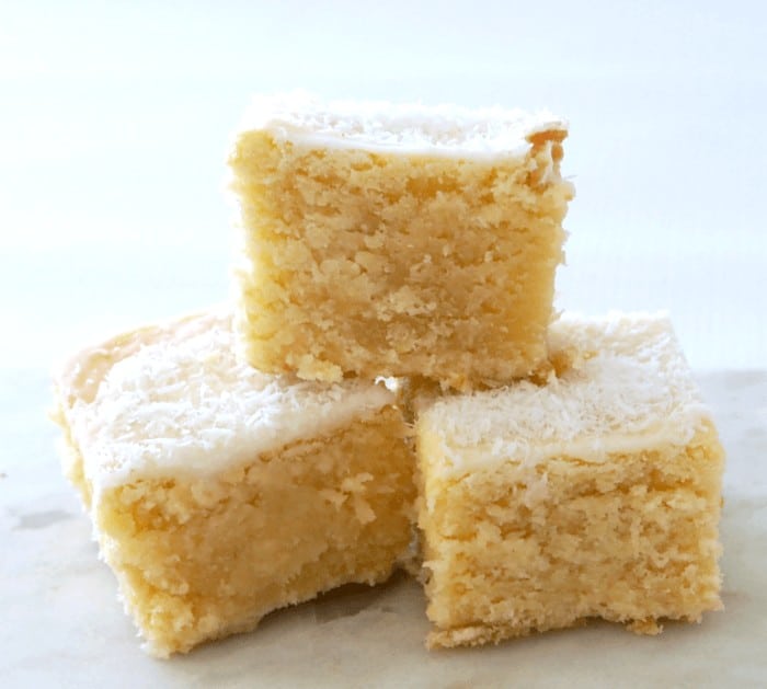 Easy Lemon and Coconut Blondie Recipe