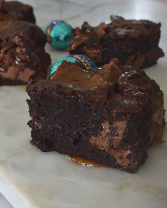 How to make easy Caramel Brownies using Caramel Easter Eggs! Both regular and Thermomix instructions included.