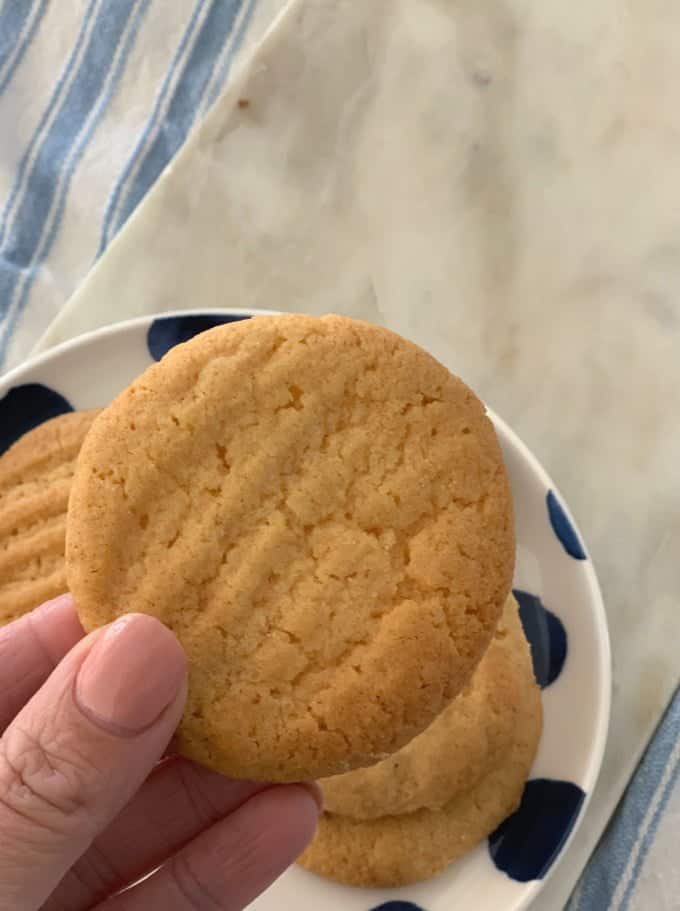 Easy Honey Biscuits Recipe
