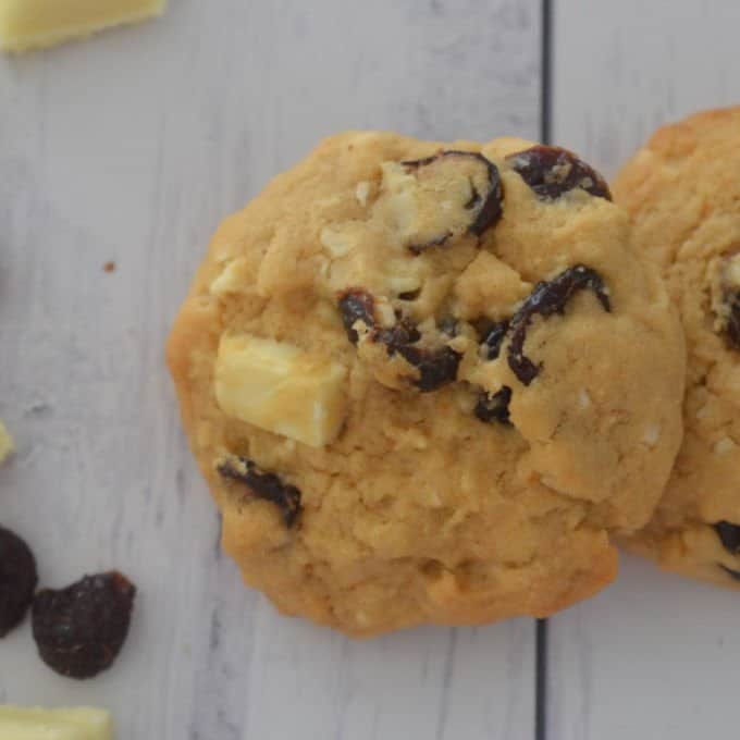 An easy Cranberry and White Chocolate Chunk Biscuits recipe, both regular and Thermomix instructions included.