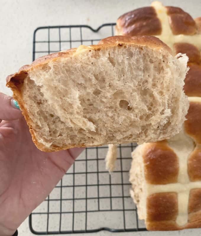 How to Make Fruitless Hot Cross Bun Recipe. Both Regular and Thermomix instructions included.