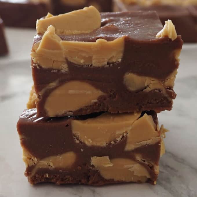 A stack of Caramilk Fudge