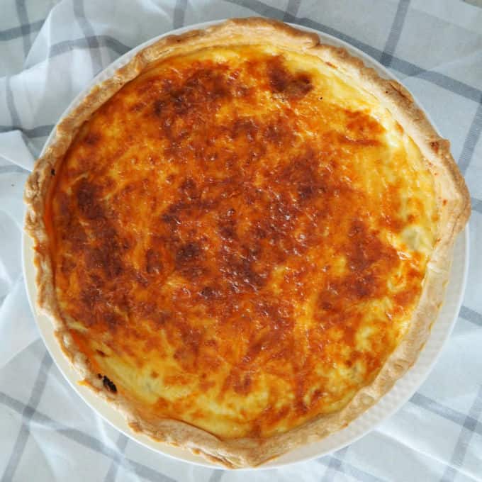 Easy Quiche Lorraine Recipe with both regular and Thermomix instructions included.