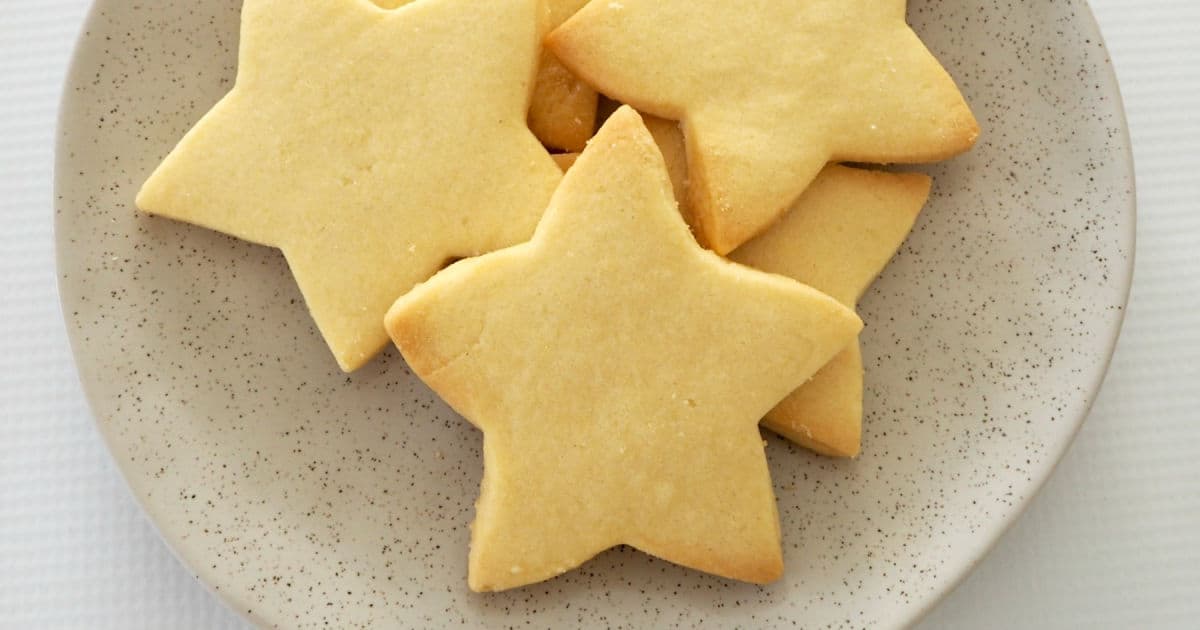 Easy 3 Ingredient Shortbread Recipe - Create Bake Make