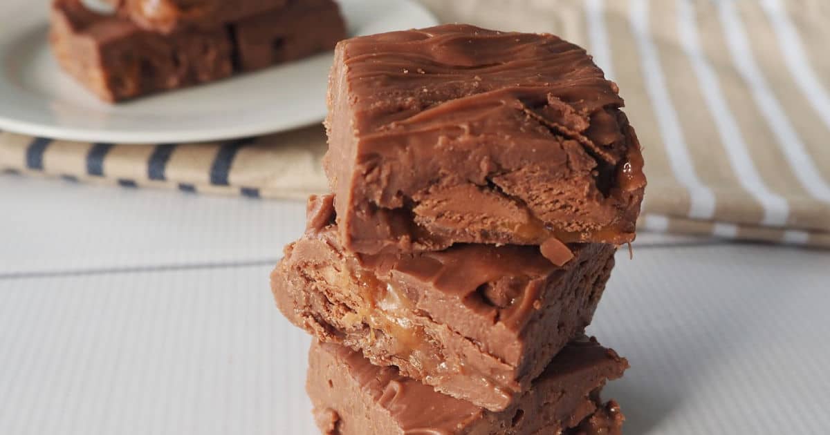 Mars Bar Fudge | 3 Ingredient Fudge Recipe - Create Bake Make Mars Bar Fudge | 3 Ingredient Fudge Recipe - Create Bake Make