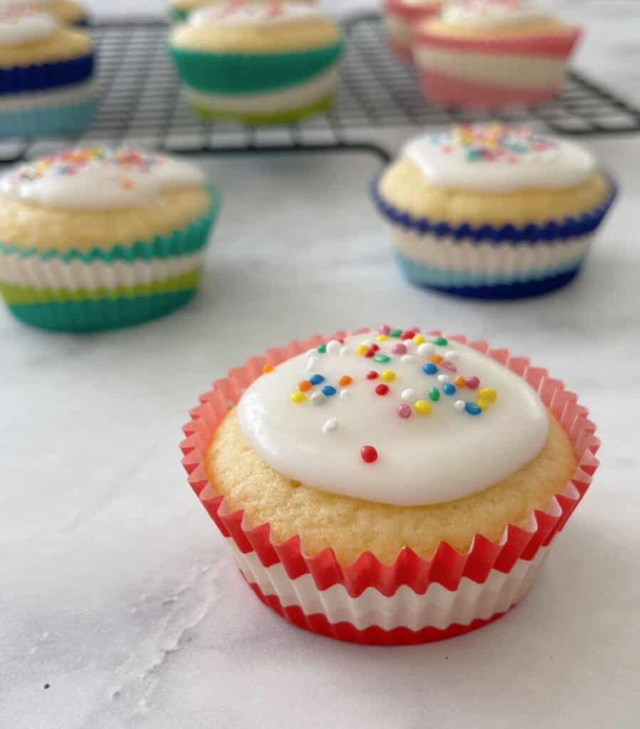 How to Make Patty Cakes Create Bake Make