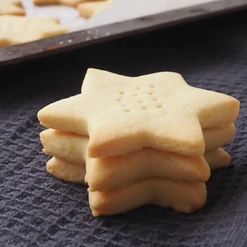 3 Ingredient Shortbread - Create Bake Make